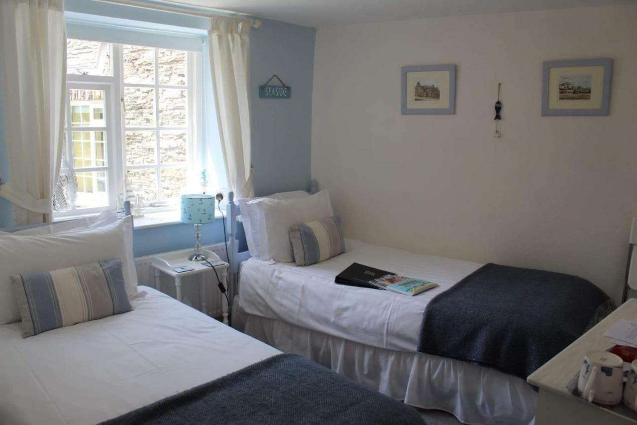 Bridge House Bed & Breakfast Boscastle Exterior photo