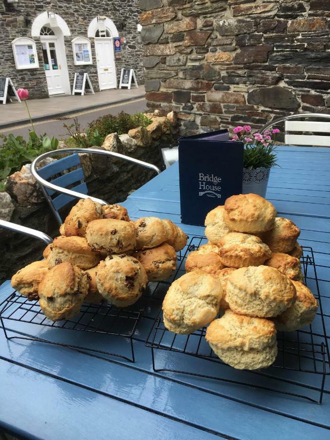Bridge House Bed & Breakfast Boscastle Exterior photo