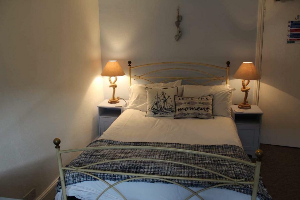 Bridge House Bed & Breakfast Boscastle Exterior photo